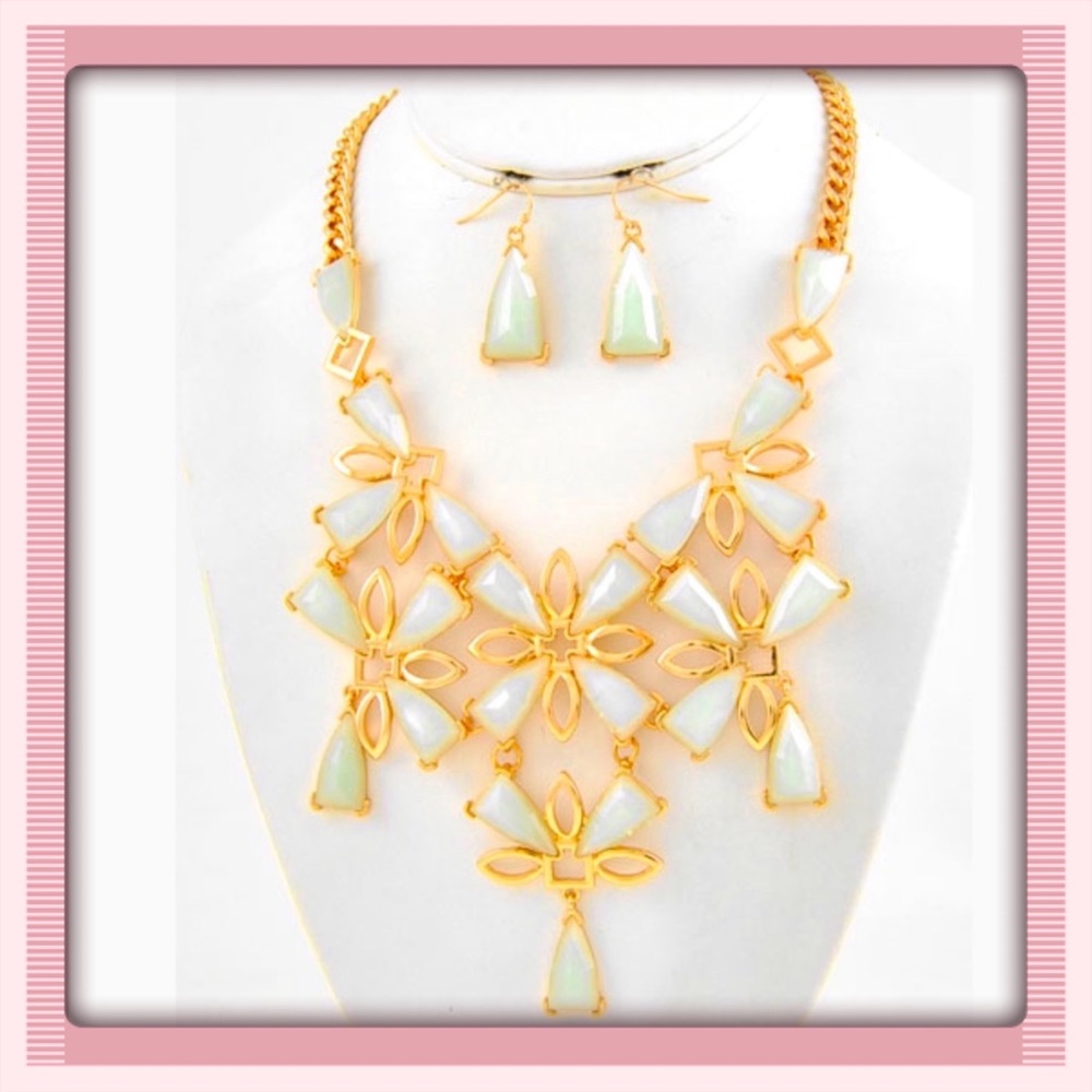 🪴Necklace Earrings Set
